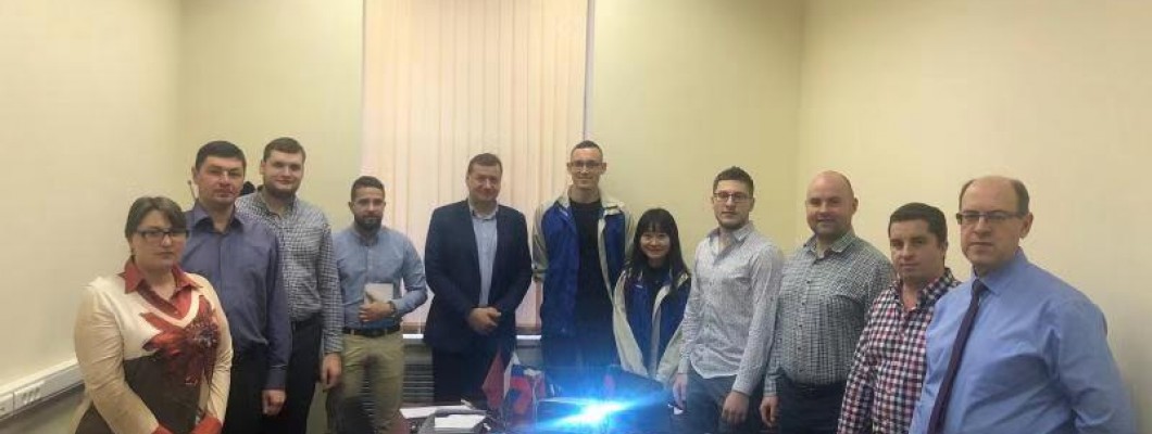 Поездка фабрики компрессоров в Россию